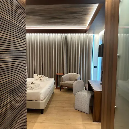 酒店 Alevic 西尔米奥奈