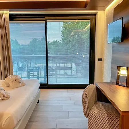 Alevic Hotel Sirmione